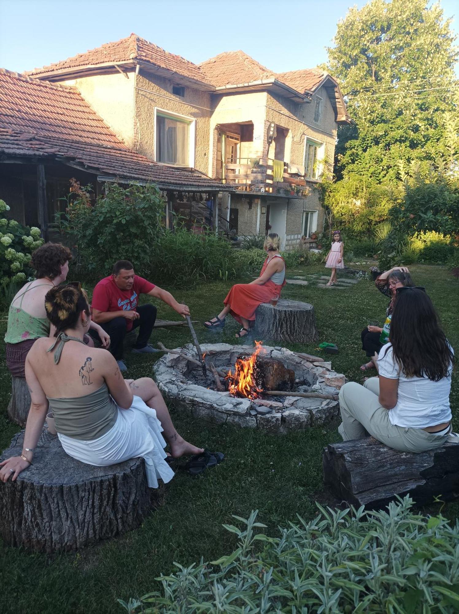 Bilkarskata Kashta Hotel Gorsko Slivovo Luaran gambar